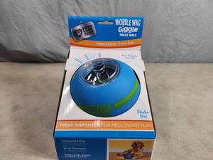 lot 79 image: New Wobble Wag Giggle Interactive Treat Ball
