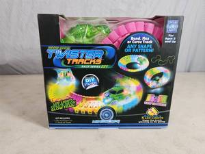 lot 129 image: New Neon Glow Twister Tracks