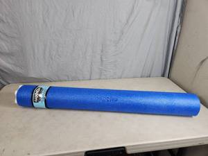 lot 136 image: New Cannon 6 Can ThermoFoam Cooler
