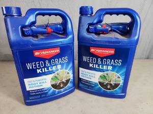 lot 163 image: 2 New Jugs of Weed and Grass Killer