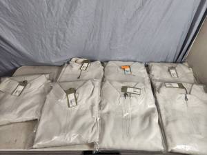 lot 179 image: 7 New Mens Big and Tall Sweaters