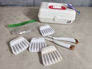 lot 197 image: Flawless Facial ExfoliatorDermaplaning and Mini Caboodle