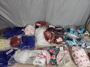 lot 222 image: Large Assortment of New Swimwear