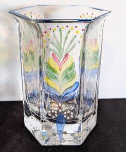lot 26 image: Pair of SEA Sweden Painted Glass Vases