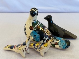 lot 99 image: Collection of Decorative Bird Figurines