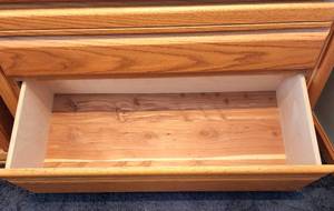 lot 233 image: Oak Chest of Drawers by New Directions