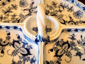 lot 240 image: Lovely Meissen Sectioned Platter