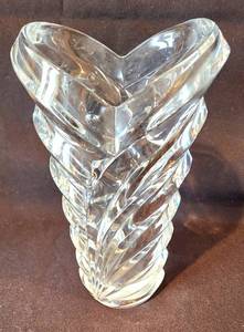 lot 249 image: Mikasa Bowl Plus Stunning Crystal Decorative Items