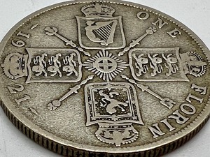 lot 261 image: 1921 One Florin Coin George V