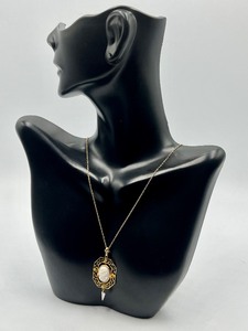 lot 153 image: Vintage 14k Necklace Pendant
