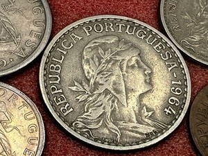 lot 275 image: Five Vintage Portugal Coins