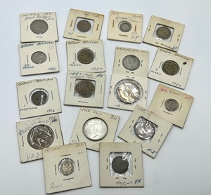 lot 324 image: (17) Vintage Great Britain Coins