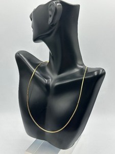 lot 313 image: 18k Yellow Gold Necklace