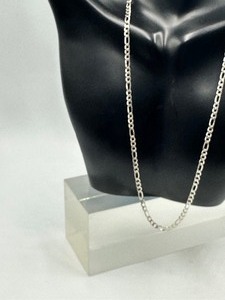 lot 311 image: Beautiful Sterling Silver Chain