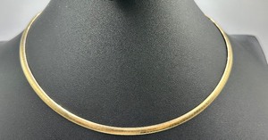 lot 304 image: 14k Omega Yellow Gold Necklace