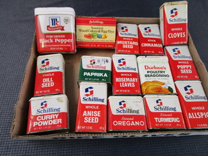 lot 43 image: Spices Tins