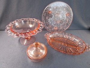 lot 44 image: Pink Depression Glass