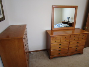 lot 4 image: Maple Bedroom Suite