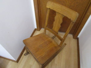 lot 77 image: Sewing Rocker