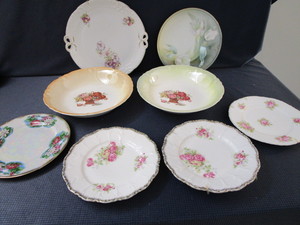 lot 125 image: Fancy Bowls