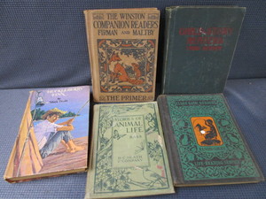 lot 142 image: Childrens Vintage Books