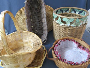lot 150 image: Baskets