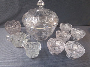 lot 152 image: Pressed Glass Bowl, Sherbets