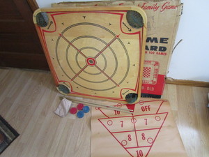 lot 254 image: Carom Board, Shuffle Mat