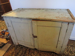 lot 17 image: Primitive Cupboard Base