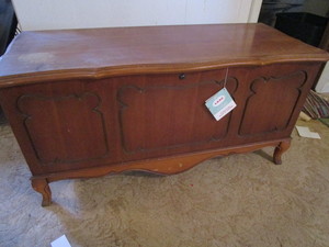 lot 13 image: Lane Cedar Chest