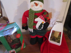 lot 282 image: Christmas Lantern, Snowman