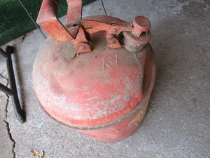 lot 303 image: Eagle Safety Gas Can