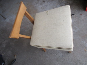 lot 332 image: Sewing Chair
