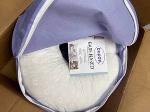 lot 43 image: Bobby Bare Naked Nursing Pillow