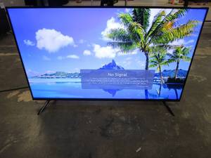LG - 50 Class UQ75 Series LED 4K UHD Smart webOS TV (SCRATCH IN CENTER & BLUR SPOT CENTER BOTTOM)