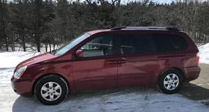 2009 Kia Sedona EX w Joey Lift