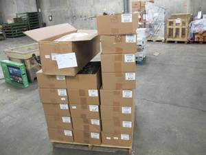 lot 311 image: Pallet of Store Overstock Store and Ecommerce Products - Vickerman Fine Flowers