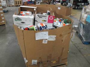 lot 312 image: Pallet of Store Overstock Store and Ecommerce Product - UNTESTED ELECTRICAL