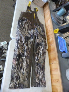 Mossy Oak Yukon Gear Mens Hunting Bibs