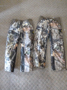 2 Pair of Mossy Oak Yukon Gear Mens Hunting Pants
