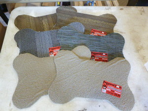 6 Pampered Pooch Food and Water Bowl Mats