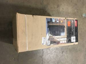 lot 1 image: Keter XL Garage Cabinet Customer returns Review all pictures