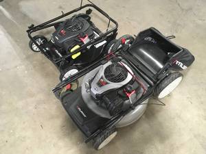 lot 3 image: Mix lot of 2 Murray Lawn Mowers Customer returns Review all pictures