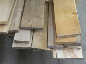 lot 0H image: MIXED LOT OF THINNER BOARDS