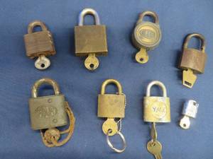 lot 62 image: VINTAGE  ANTIQUE LOCKS