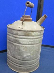 lot 65 image: VINTAGE OIL  GAS CAN
