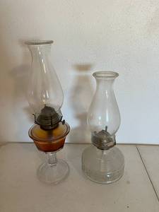 lot 40 image: Kerosene Lanterns
