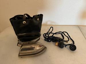 lot 47 image: Bonnie Dover Iron & Accessories