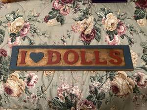 lot 61 image: Wood Sign