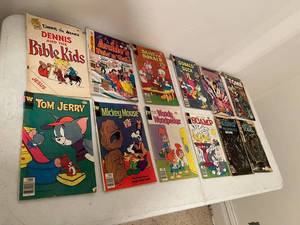 lot 66 image: Comic Books